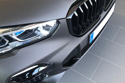 Folierung-Beispiel-BMW-X5-Galerie-500x334-4